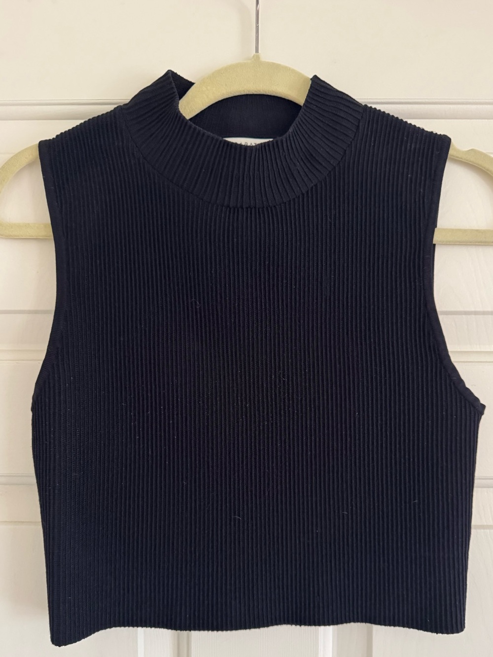Babaton Black Ribbed Mock Neck Crop Tank